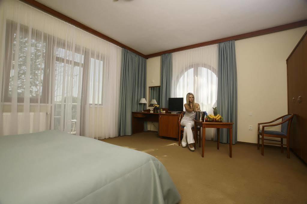 April Hotel Panorama Rychnov nad Kneznou Eksteriør bilde